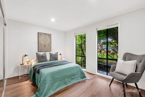 Property photo of 26 Ester Drive Mill Park VIC 3082