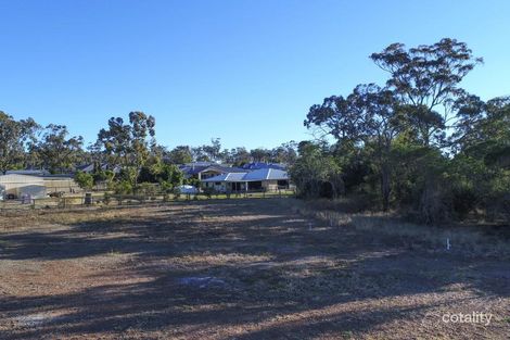 Property photo of 8 Pipit Court Meringandan West QLD 4352