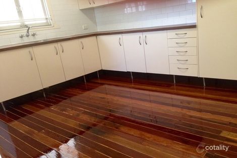 Property photo of 14 Queen Street Inglewood QLD 4387