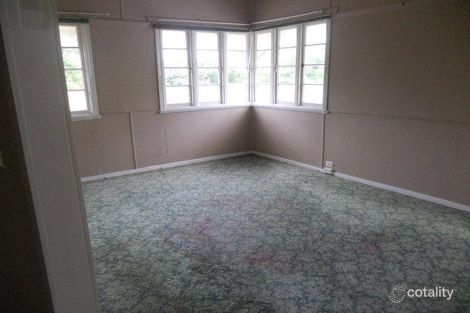 Property photo of 1 Eversleigh Road Scarborough QLD 4020