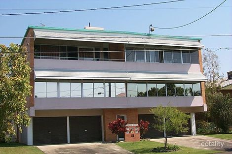 Property photo of 1/11 Raby Road Coorparoo QLD 4151