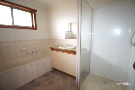 Property photo of 2/1148-1150 Geelong Road Mount Clear VIC 3350
