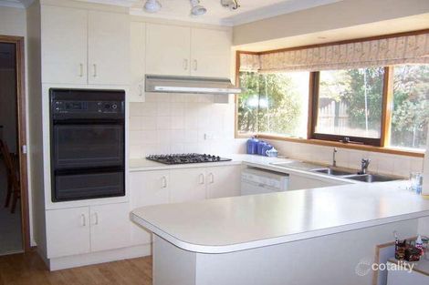 Property photo of 15 Backhaus Avenue Sunbury VIC 3429