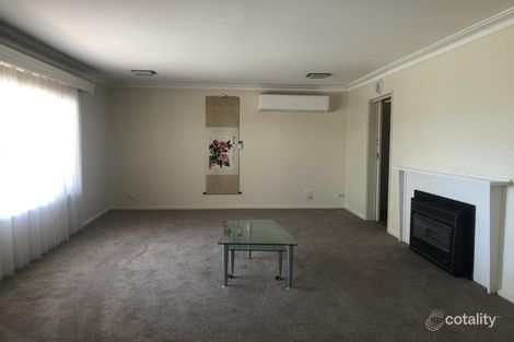 Property photo of 34 The Fairway Kingsbury VIC 3083