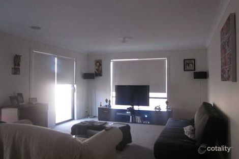 Property photo of 13 Lady Penrhyn Drive Harkness VIC 3337