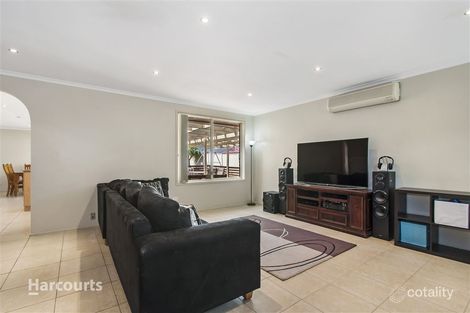 Property photo of 41 Jarrah Way Albion Park Rail NSW 2527