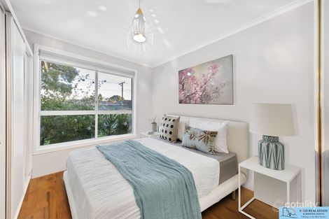 Property photo of 41 Fisher Grove Tullamarine VIC 3043