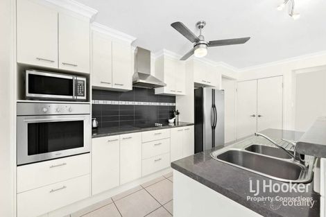 Property photo of 38 Baybreeze Crescent Murrumba Downs QLD 4503