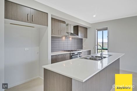 Property photo of 43 Clementine Boulevard Tarneit VIC 3029