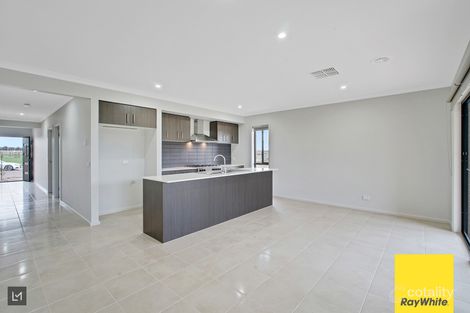 Property photo of 43 Clementine Boulevard Tarneit VIC 3029