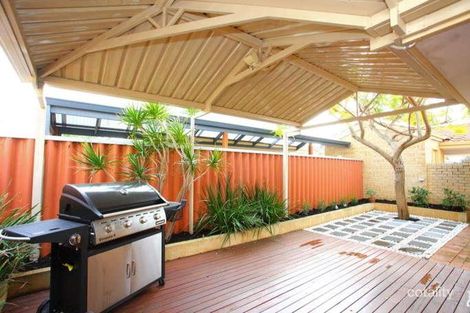 3/27 Albemarle St, Scarborough, WA 6019