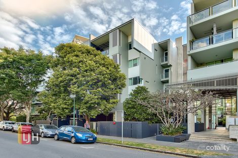 Property photo of 2/20 Newstead Terrace Newstead QLD 4006