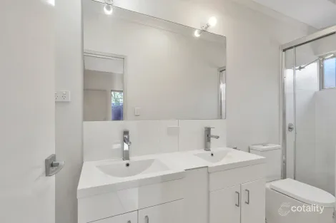 Property photo of 2/24 Stalker Road Gosnells WA 6110