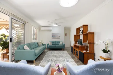 Property photo of 46 Carpenter Way Sandstone Point QLD 4511