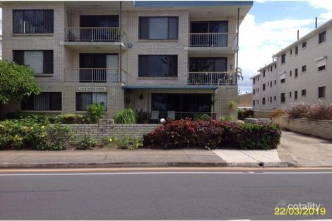 Property photo of 1/196 Marine Parade Labrador QLD 4215
