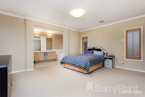 Property photo of 17 Rowland Drive Point Cook VIC 3030