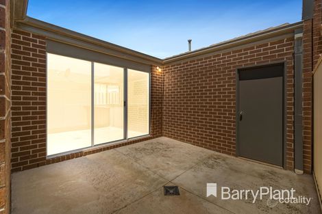 Property photo of 4 Koombahla Court Werribee VIC 3030