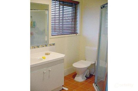 Property photo of 17 Nagle Crescent Blue Haven NSW 2262
