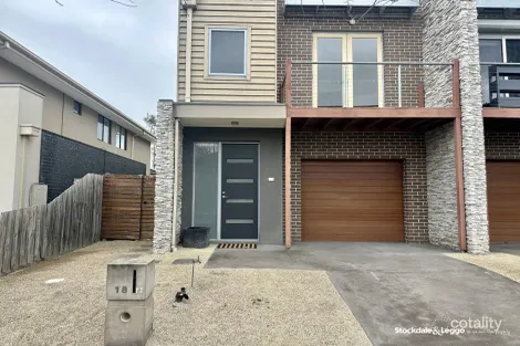 18 Allan St, Dandenong, VIC 3175