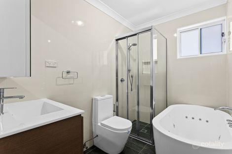Property photo of 66 Strata Avenue Barrack Heights NSW 2528