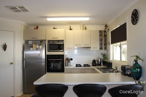 Property photo of 4 Mastalerz Retreat Toodyay WA 6566