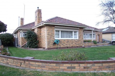 Property photo of 26 Browns Parade Wendouree VIC 3355