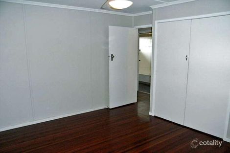 Property photo of 44 Jacaranda Drive Yamanto QLD 4305