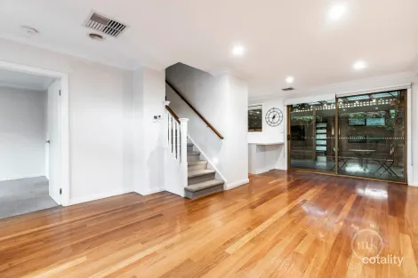 Property photo of 2/1 Brownes Crescent Eltham VIC 3095