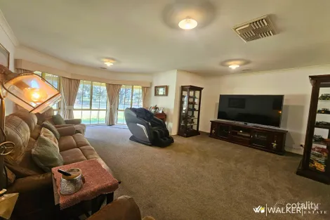 Property photo of 44 Gray Road Kyabram VIC 3620