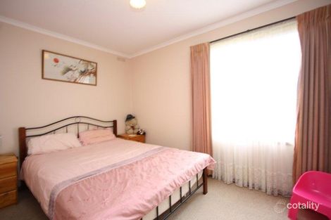 Property photo of 13 Club Crescent Invermay Park VIC 3350