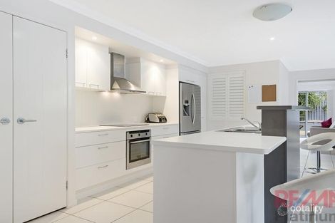 Property photo of 8 Shrike Court Narangba QLD 4504