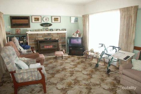 Property photo of 27 Beaver Street St Albans VIC 3021