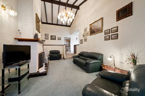 Property photo of 17 Tamblyn Close Woodvale WA 6026