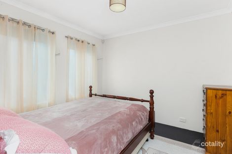 Property photo of 4 Antrim Way Bertram WA 6167
