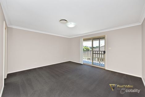 Property photo of 9A The Grove Hillvue NSW 2340