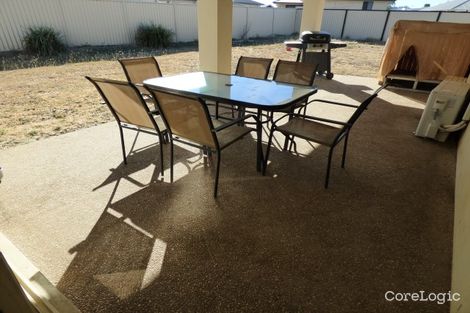 Property photo of 25 Beetson Drive Roma QLD 4455