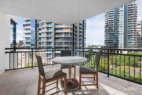 Property photo of 42/15 Goodwin Street Kangaroo Point QLD 4169