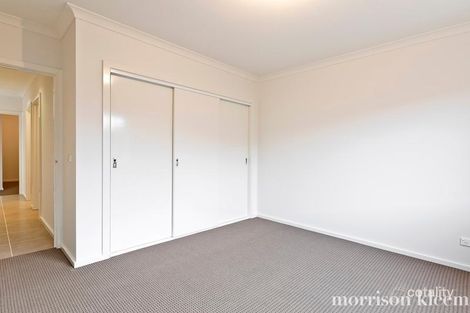 Property photo of 23 Travers Street Craigieburn VIC 3064