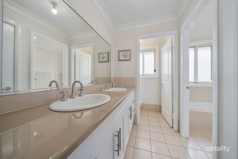 Property photo of 37 Hillcrest Avenue Bowenfels NSW 2790