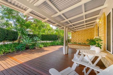 Property photo of 14 Coverley Street Alfred Cove WA 6154