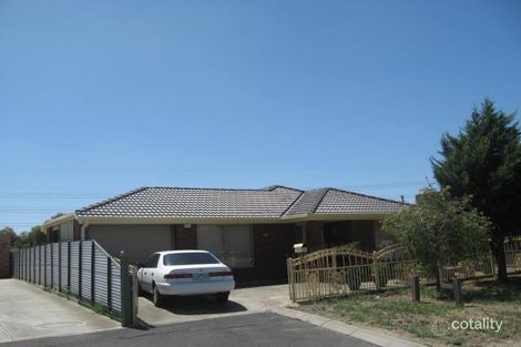 28 Henley Gdns, Sunshine North, VIC 3020