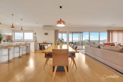 Property photo of 20 Eagle Bay Terrace Paynesville VIC 3880