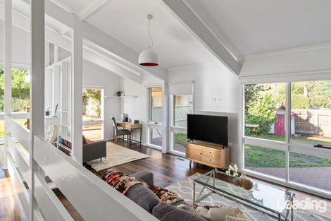 Property photo of 11 Pollard Place Sunbury VIC 3429