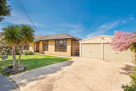 11 Letchworth Pl, Epping, VIC 3076
