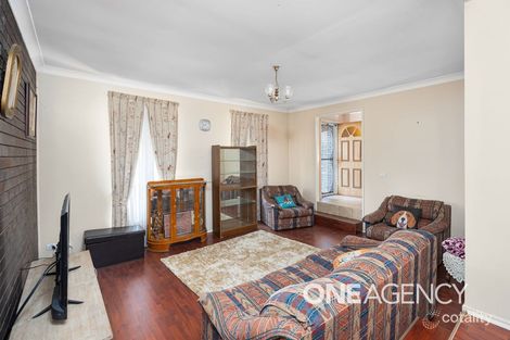 Property photo of 6 Patey Close Ashmont NSW 2650