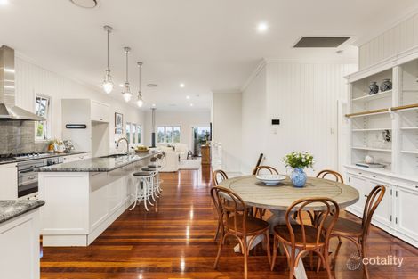 Property photo of 9 Hardwick Terrace Bardon QLD 4065