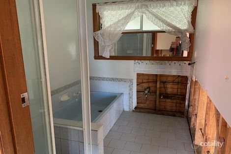 Property photo of 27 Baker Crescent Mooroopna VIC 3629