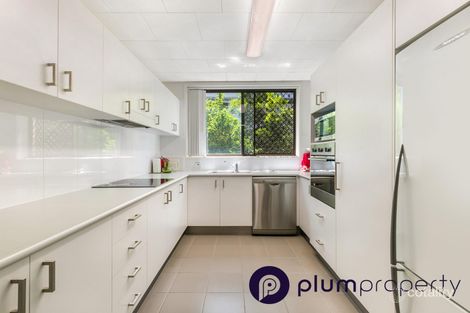Property photo of 1/60 Lambert Road Indooroopilly QLD 4068
