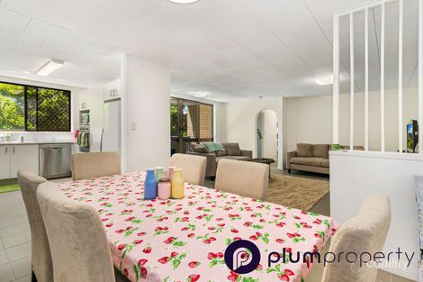 Property photo of 1/60 Lambert Road Indooroopilly QLD 4068