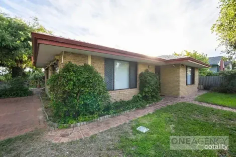 Property photo of 31 Campbell Drive Hillarys WA 6025